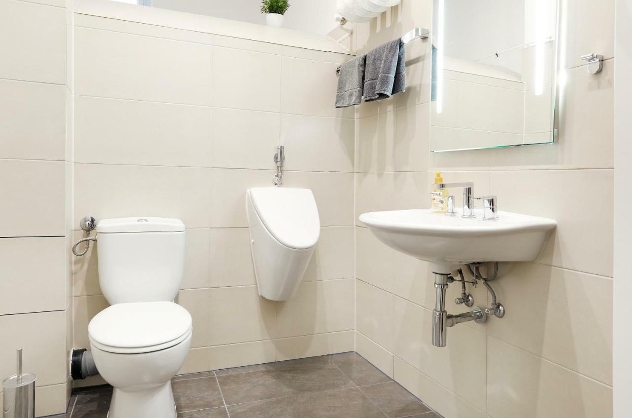 Droy By Rockchair Apartments L Superhost Status L 2 Bedroom Boxspringbeds Next To Center "Kurfuerstendamm" - Cozy Family & Business Flair Welcomes You! Berlín Exteriér fotografie