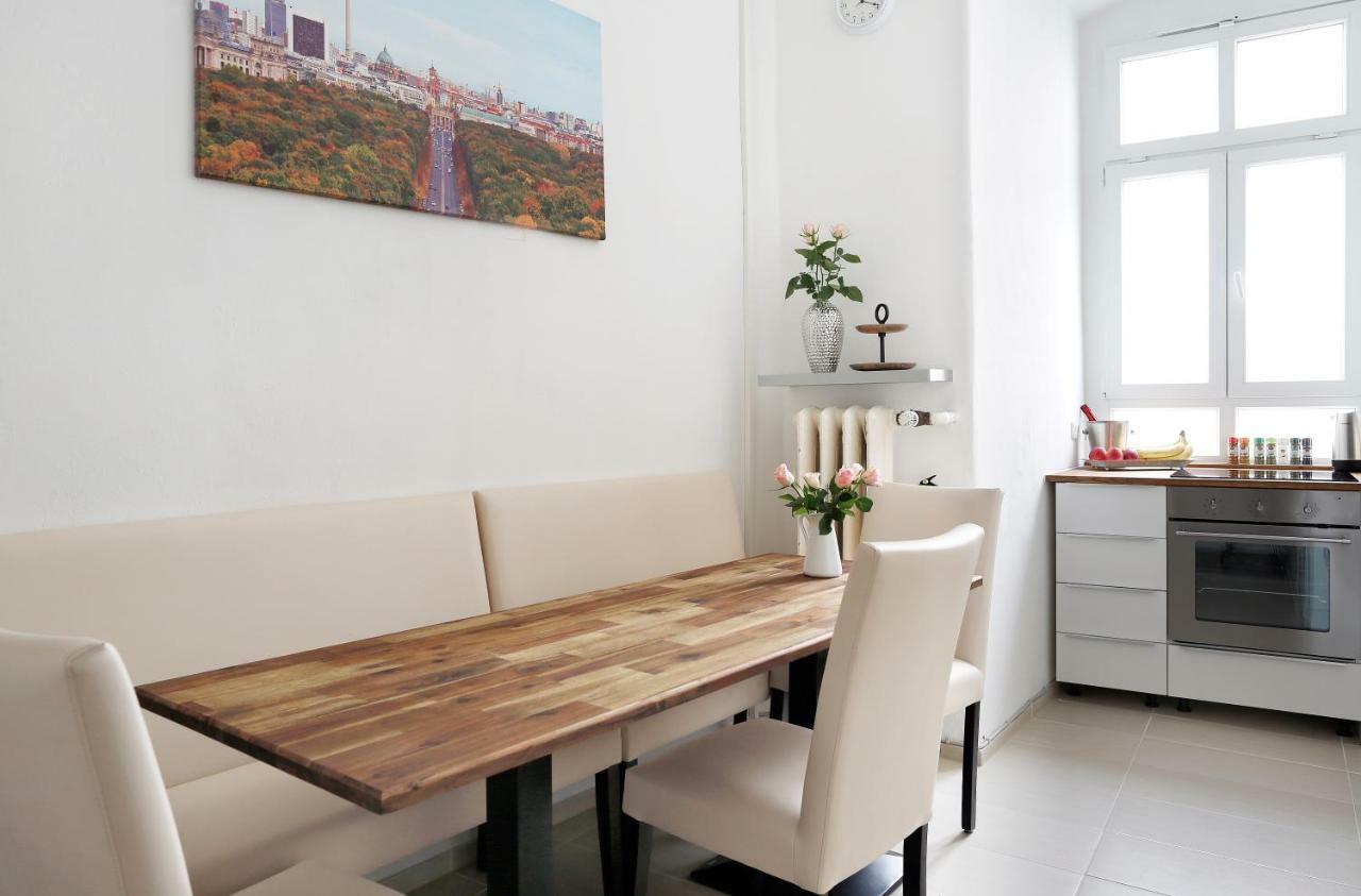 Droy By Rockchair Apartments L Superhost Status L 2 Bedroom Boxspringbeds Next To Center "Kurfuerstendamm" - Cozy Family & Business Flair Welcomes You! Berlín Exteriér fotografie